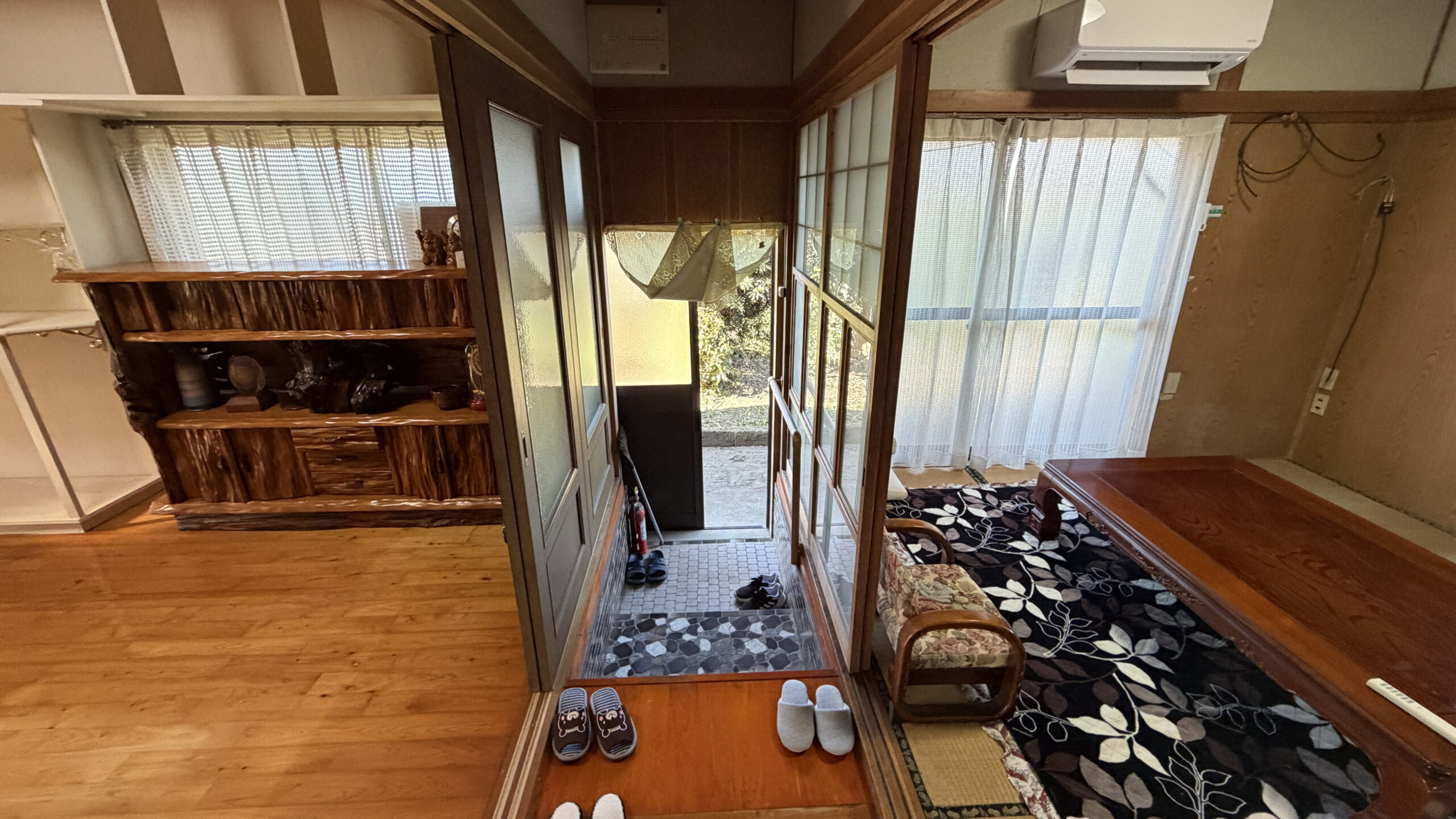 08｜勝手口