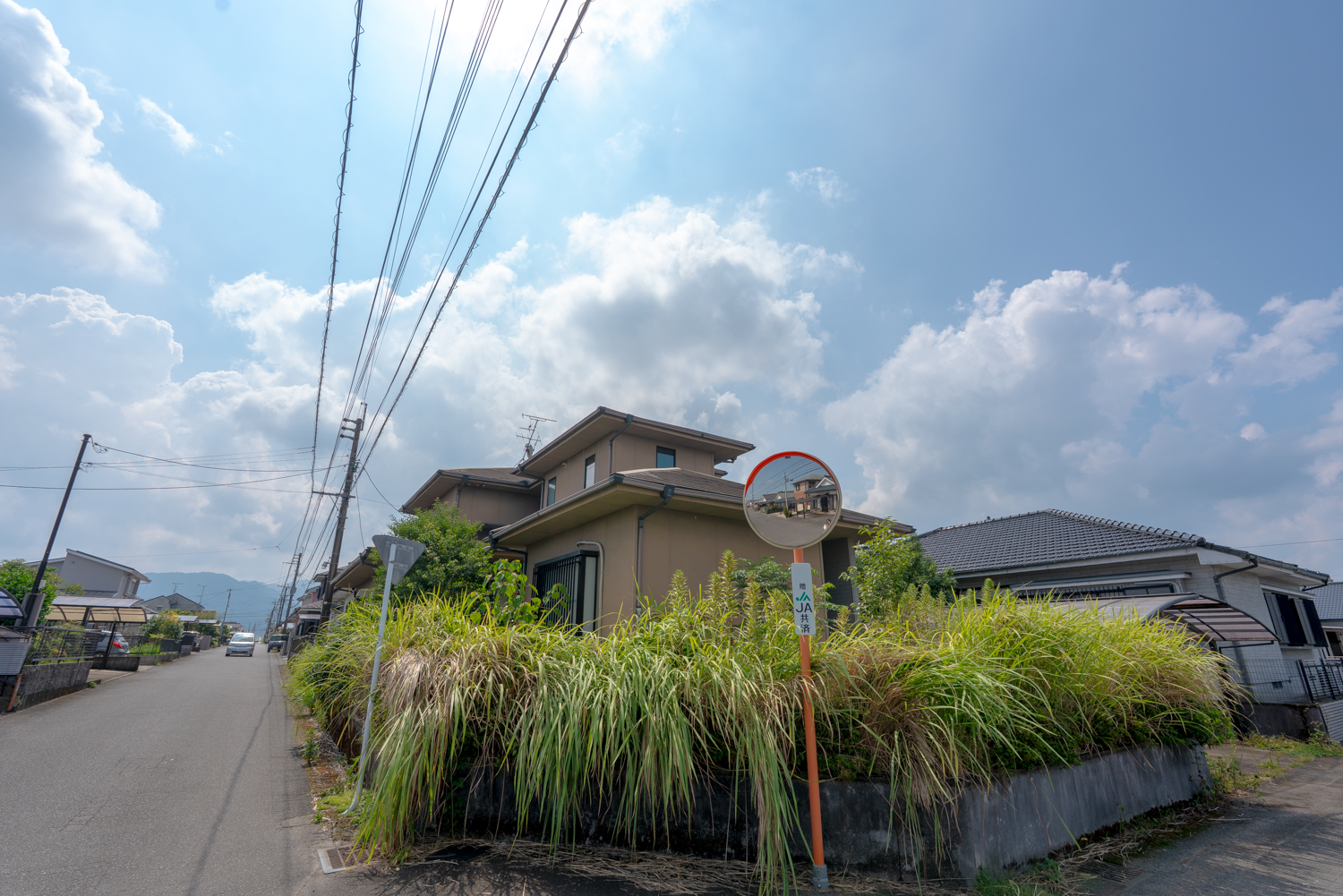 【三股町】吹き抜けの玄関で深呼吸、光あふれる日常がある6LDK