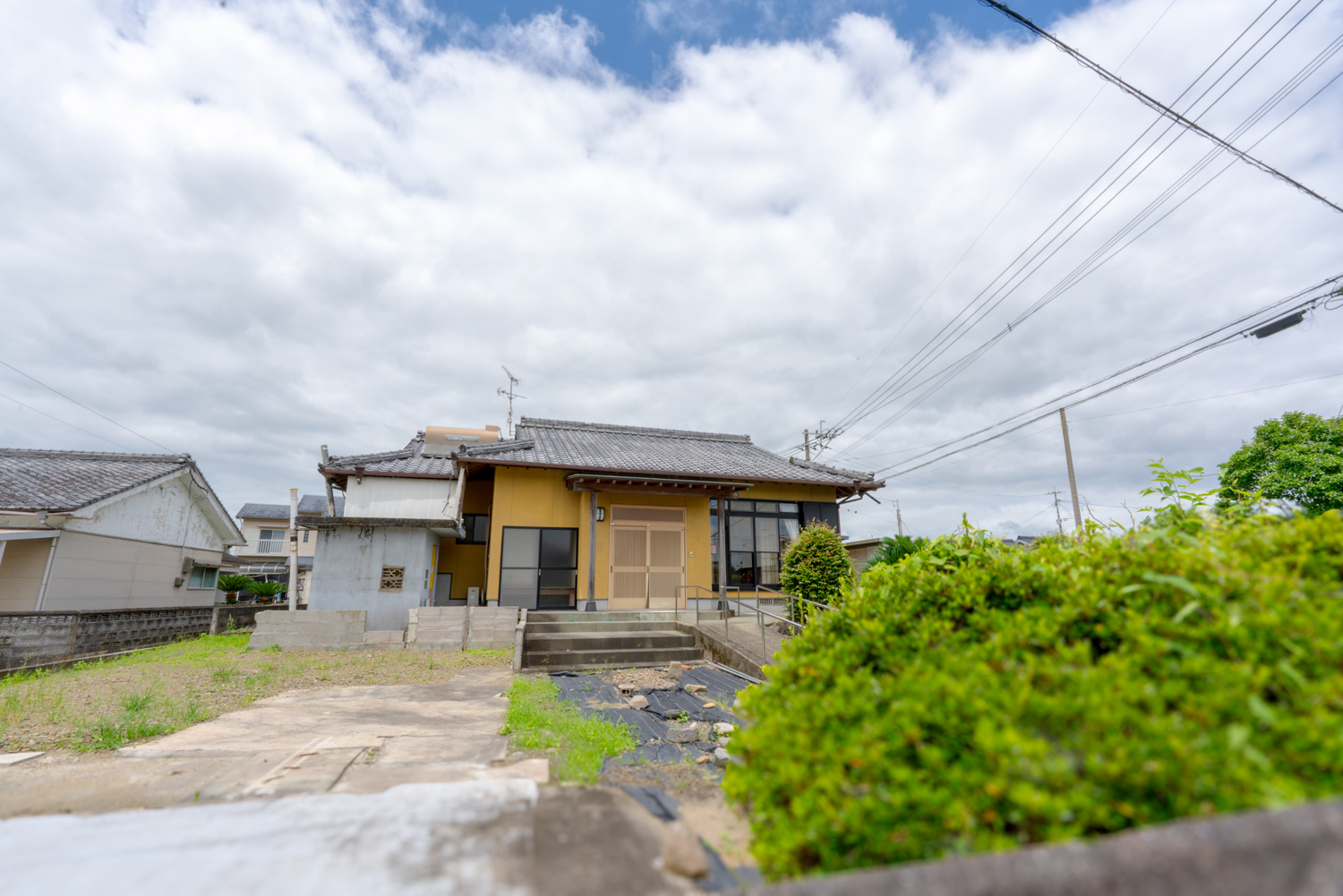 【高木町】手すりスロープ付きの和風平屋で、安心の暮らし