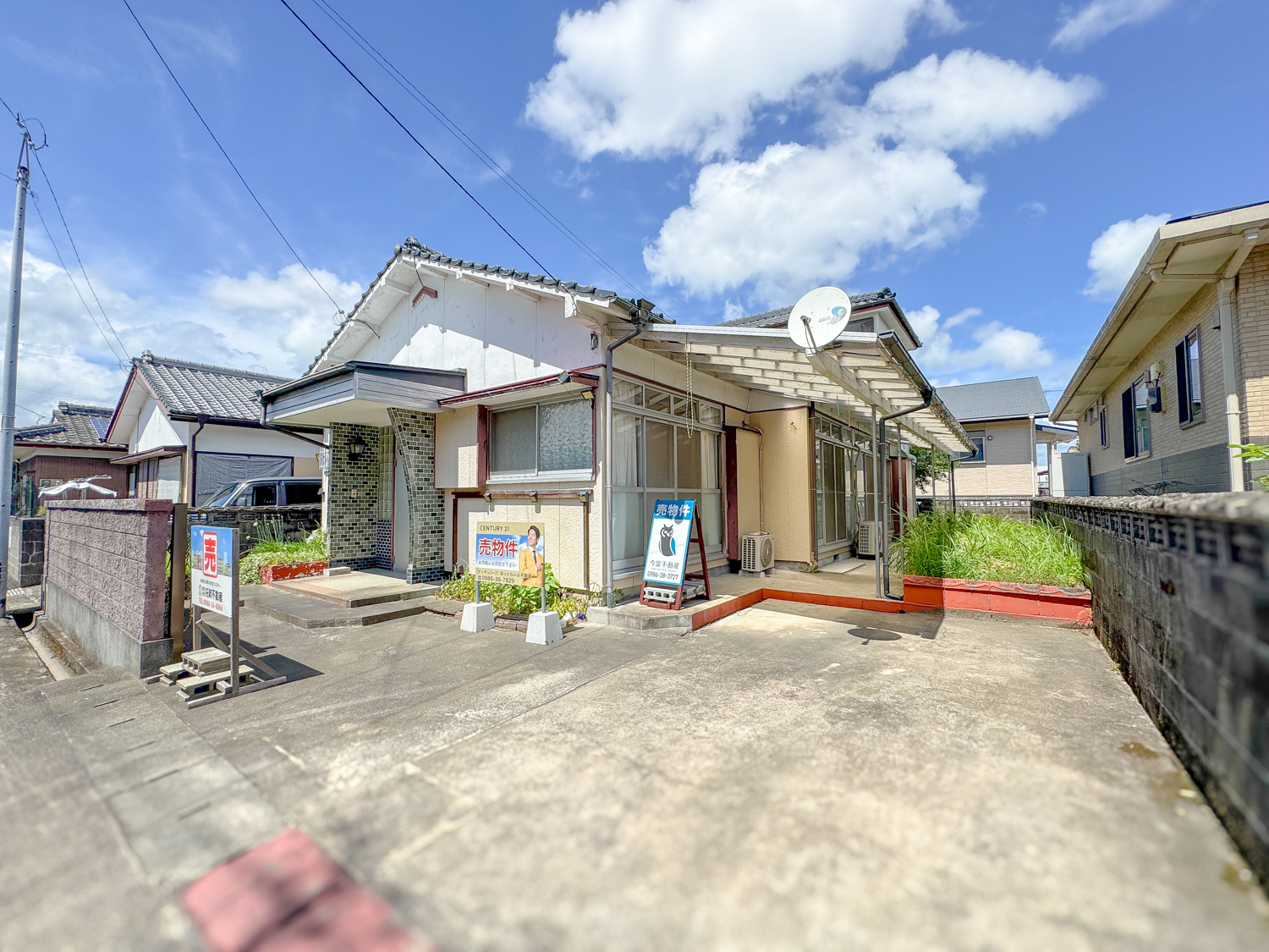 No.47【大王町】部屋数多すぎません？水回りリフォーム済みの2階建空き家