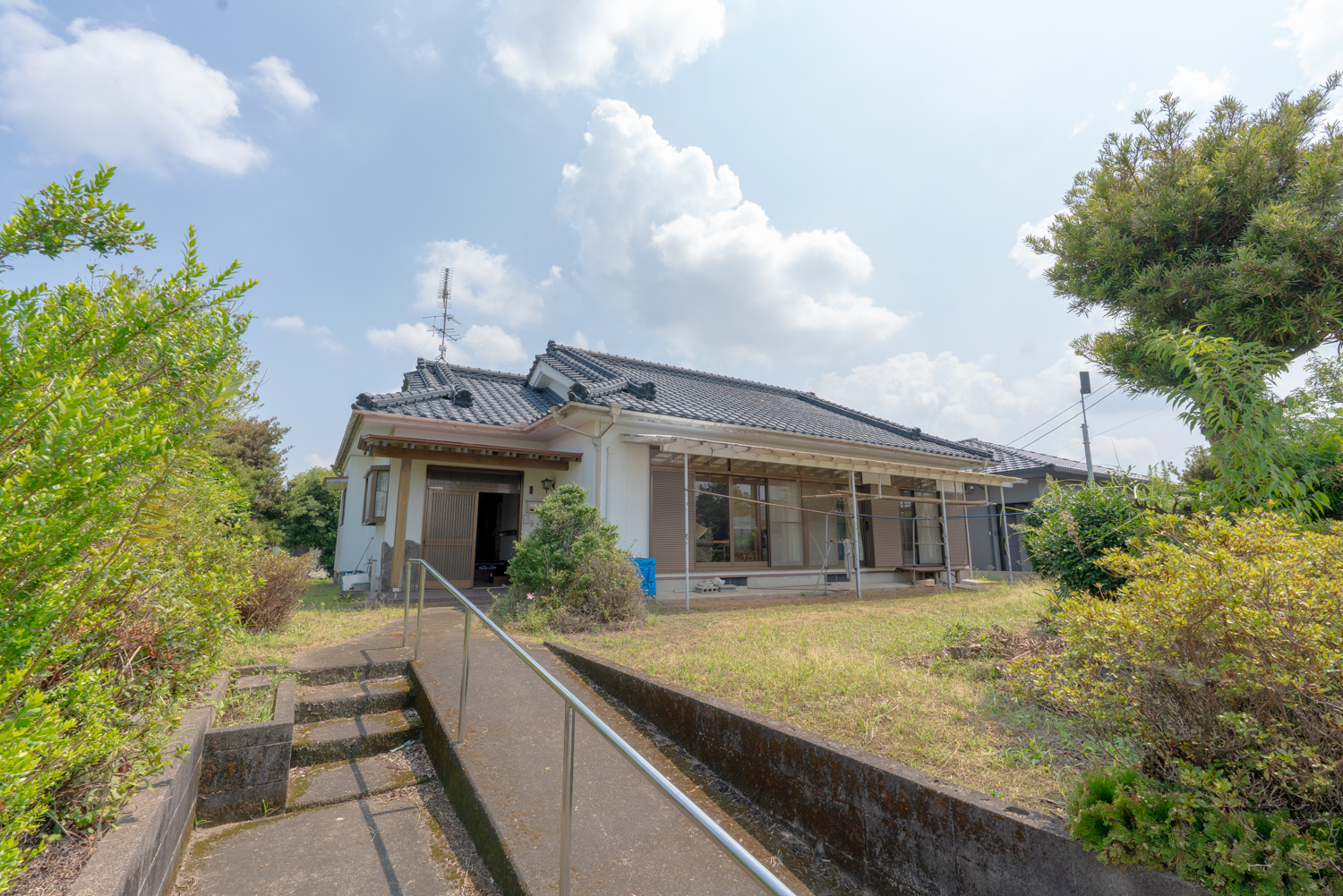 【金田町】広い縁側でのびのびスローライフを過ごせる平屋