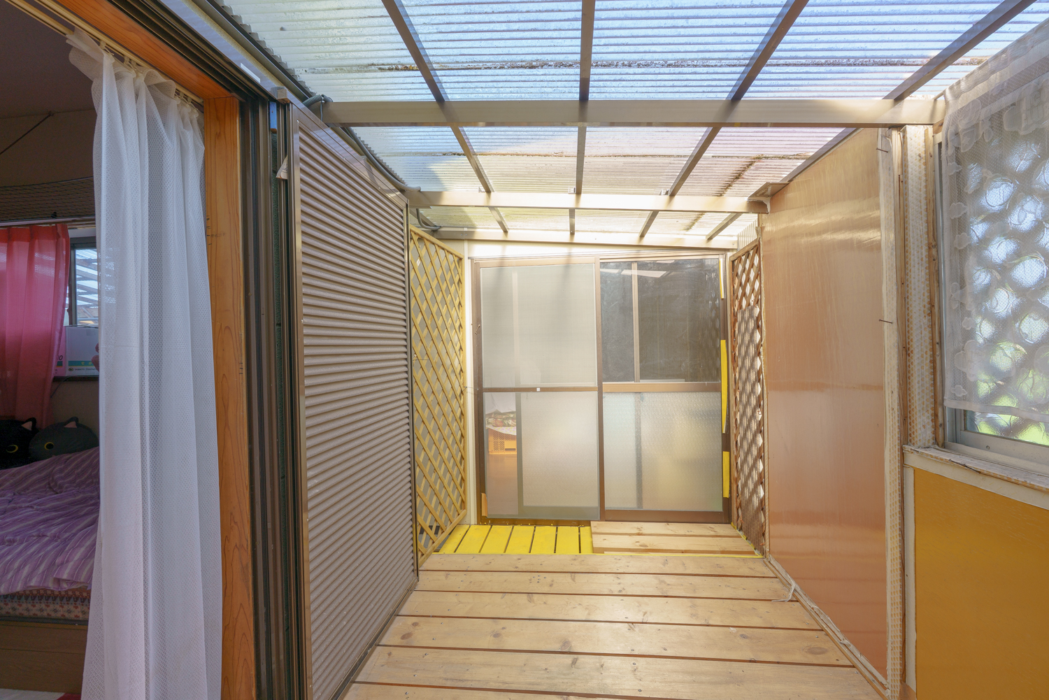 28｜子供部屋から倉庫への通路