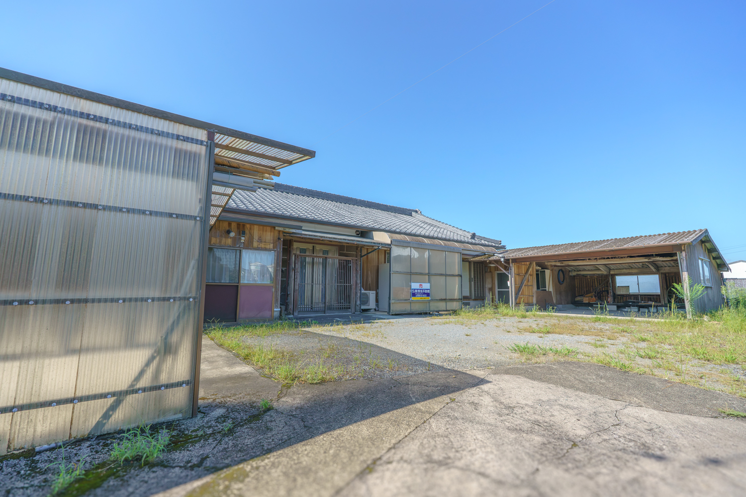 【梅北町】純和風×ログハウスの二面性！絶景ウッドデッキ付き！！