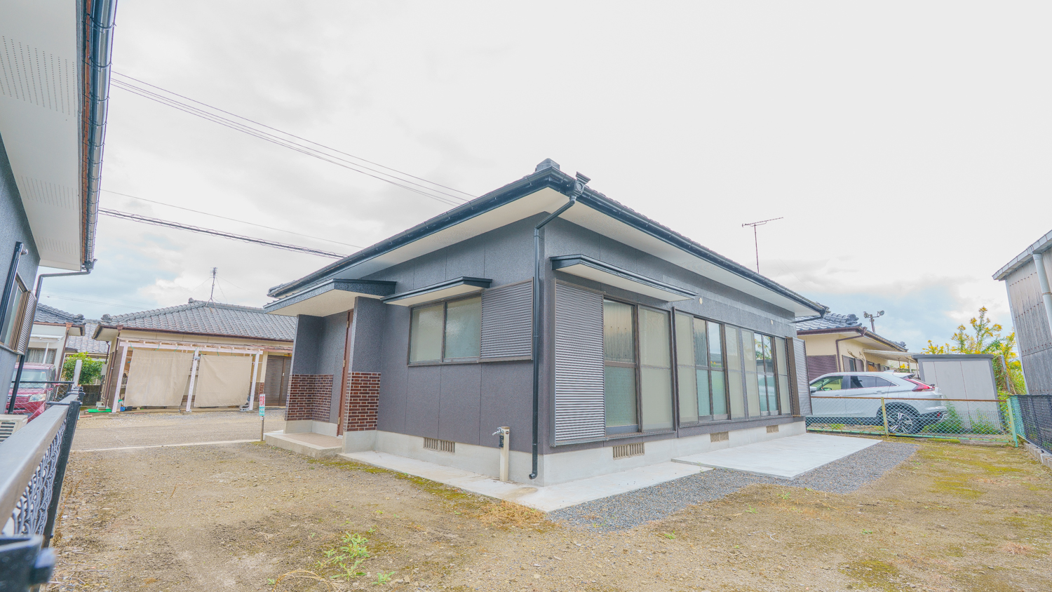 【都北町】外は昭和で中は最新！オール電化のフルリノベ平屋