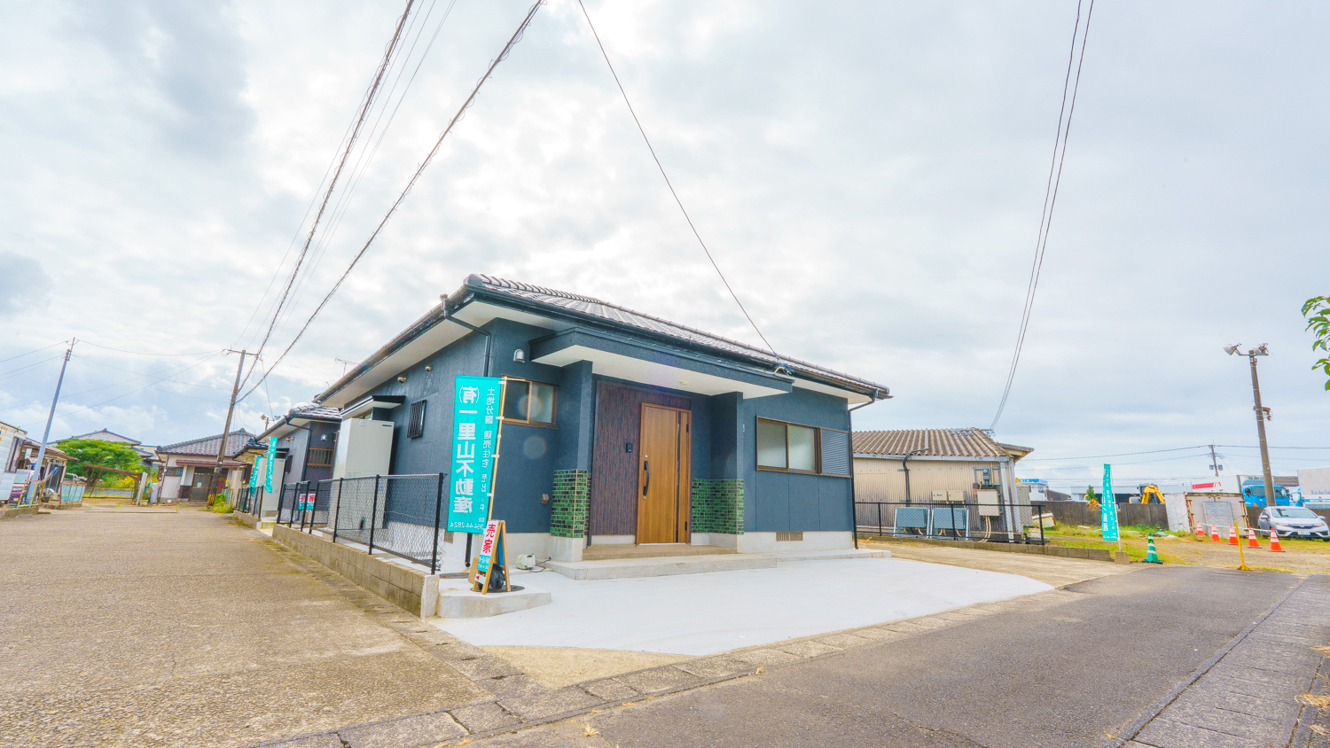 【都北町】外は昭和で中は新築！オール電化のフルリノベ平屋